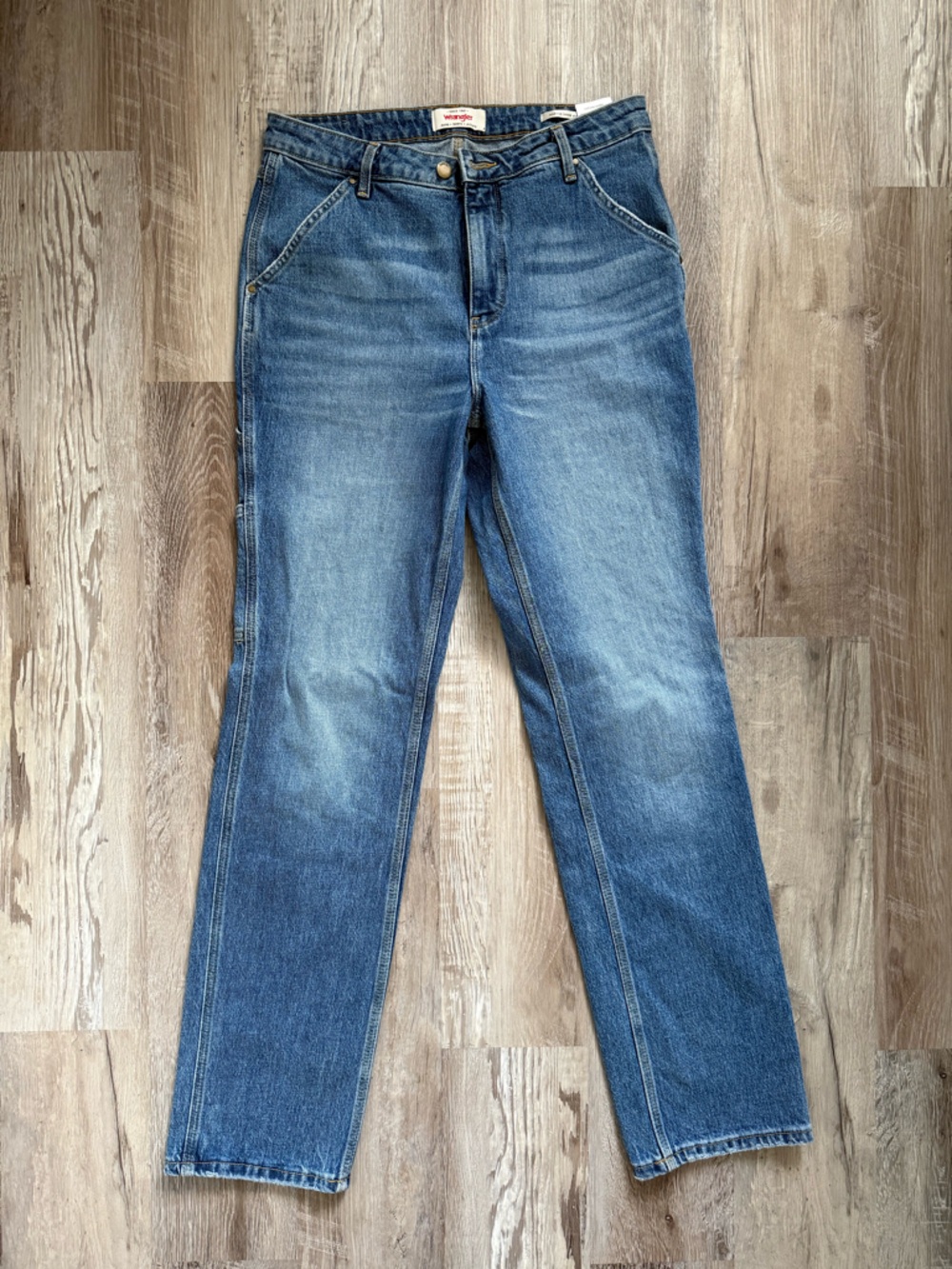 Wrangler Blue Straight Leg Women's Jeans